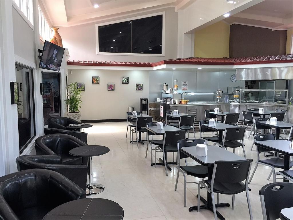 Prado Inn & Suites Сан-Хосе Экстерьер фото